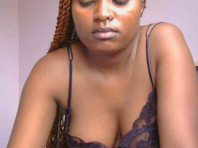 Model: naughtygirll