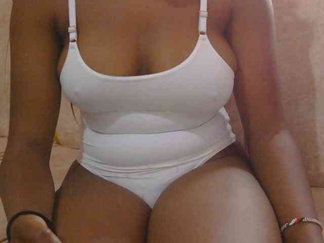 naughtygirll