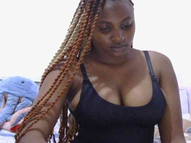 naughtygirll