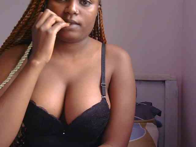 naughtygirll