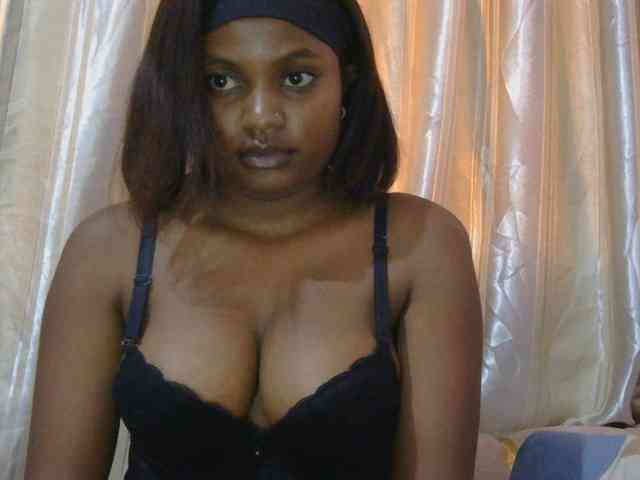 naughtygirll