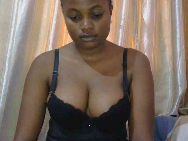 naughtygirll