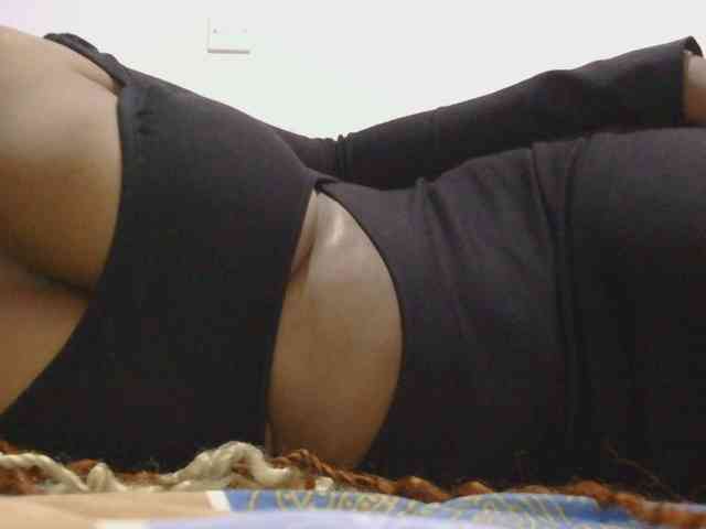 naughtygirll webcam