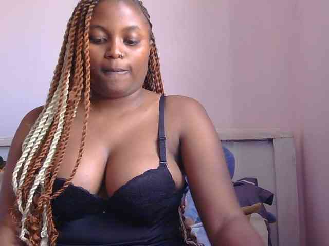naughtygirll