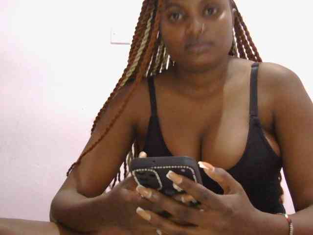 naughtygirll