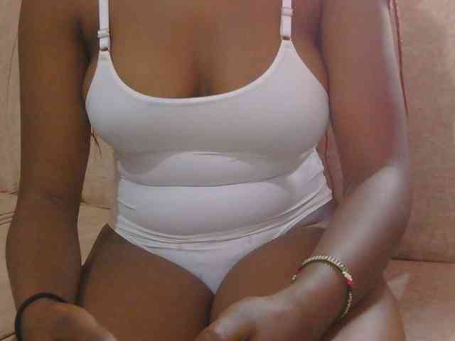 naughtygirll