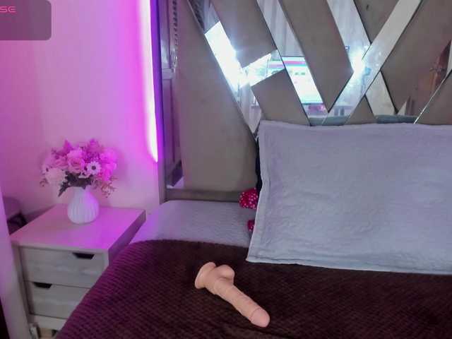 casey-lorens live cam on BongaCams