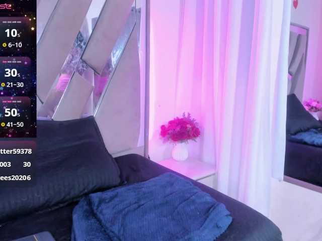 casey-lorens live cam on BongaCams