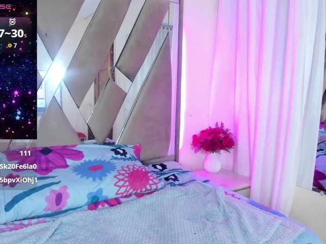 casey-lorens live cam on BongaCams