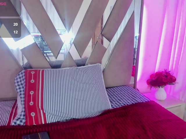 casey-lorens live cam on BongaCams