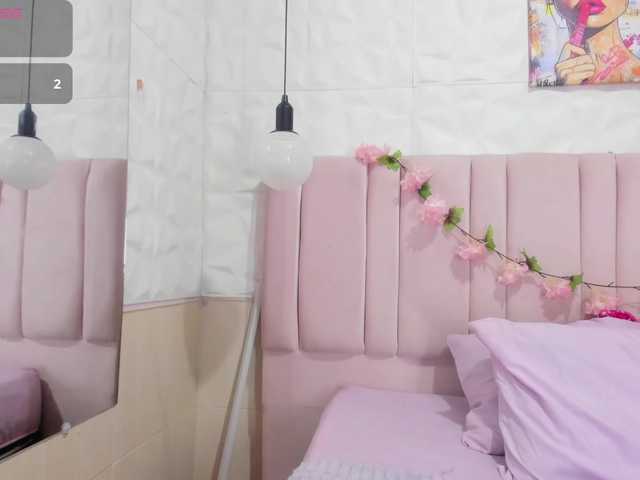 casey-lorens live cam on BongaCams