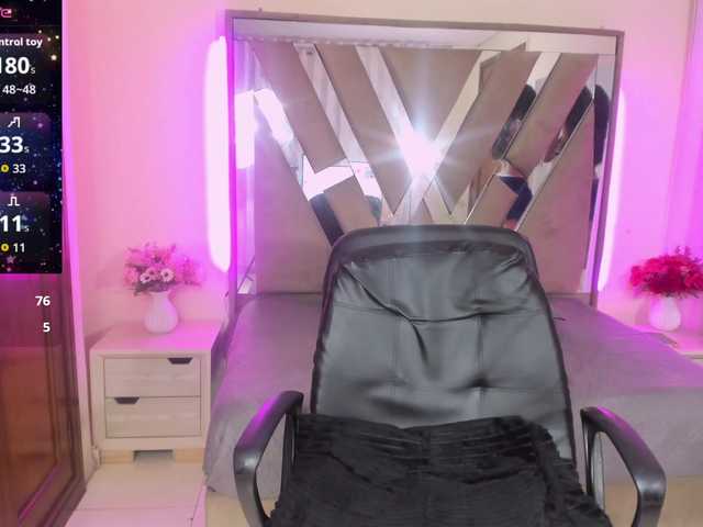 casey-lorens live cam on BongaCams