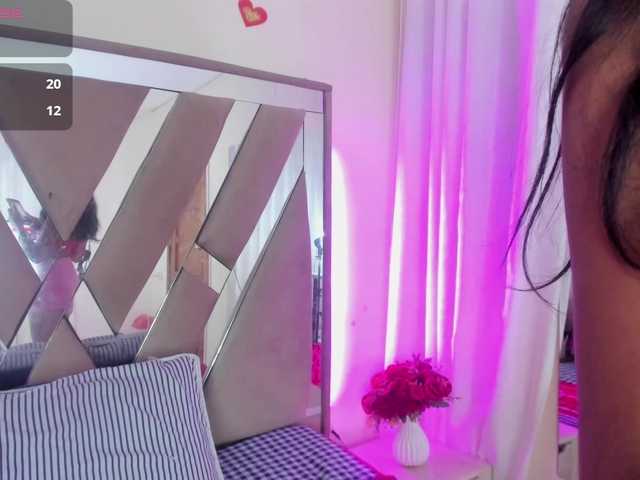 casey-lorens live cam on BongaCams