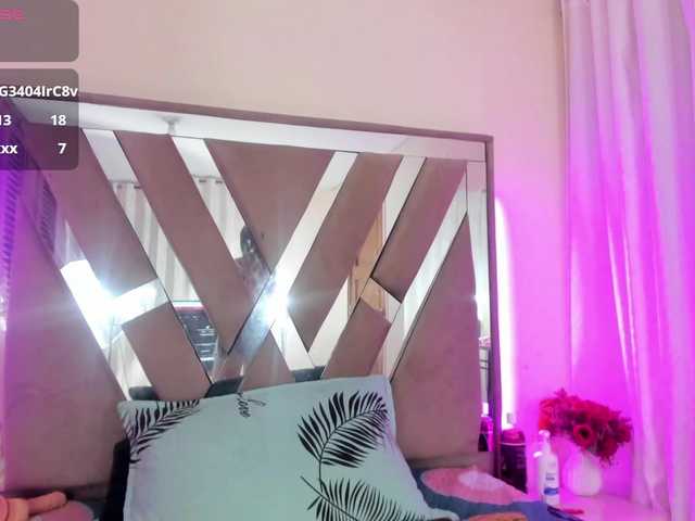 casey-lorens live cam on BongaCams