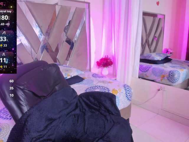 casey-lorens live cam on BongaCams