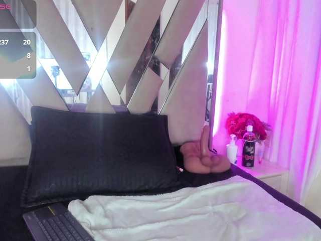 casey-lorens live webcam show