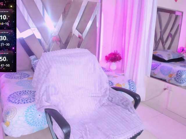 casey-lorens live cam on BongaCams