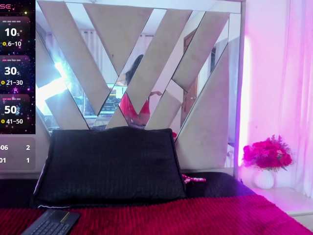 casey-lorens live cam on BongaCams