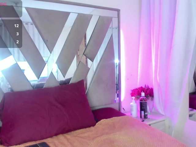 casey-lorens live cam on BongaCams