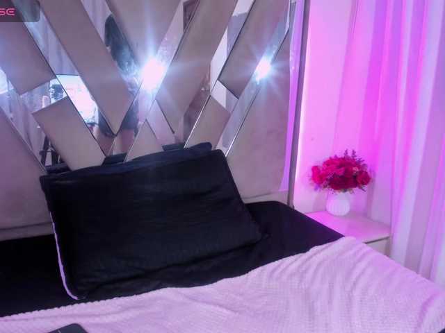 casey-lorens live cam on BongaCams