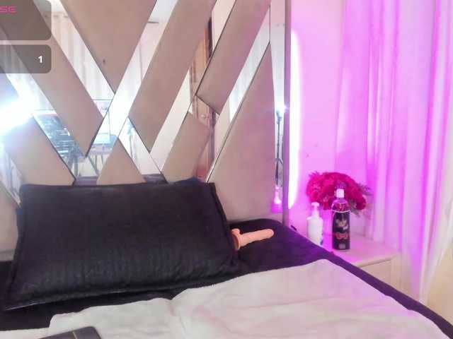 casey-lorens live webcam show