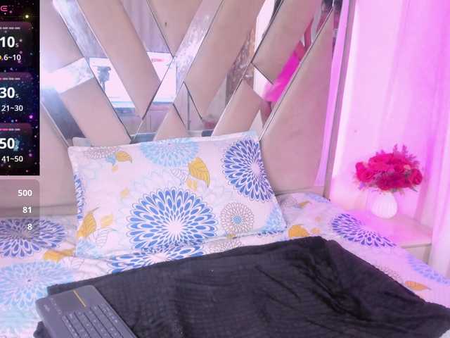 casey-lorens live cam on BongaCams