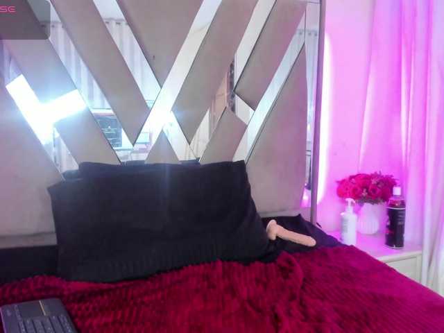casey-lorens live cam on BongaCams
