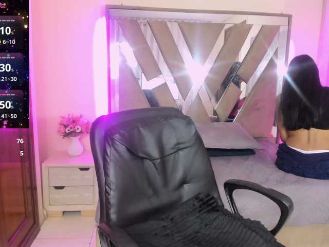 casey-lorens live cam on BongaCams