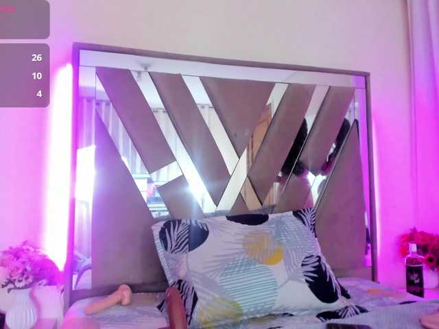 casey-lorens live cam on BongaCams