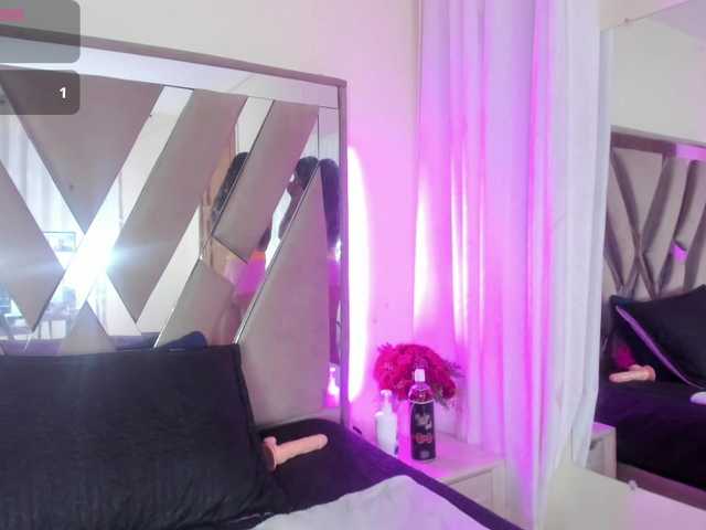 casey-lorens live webcam show