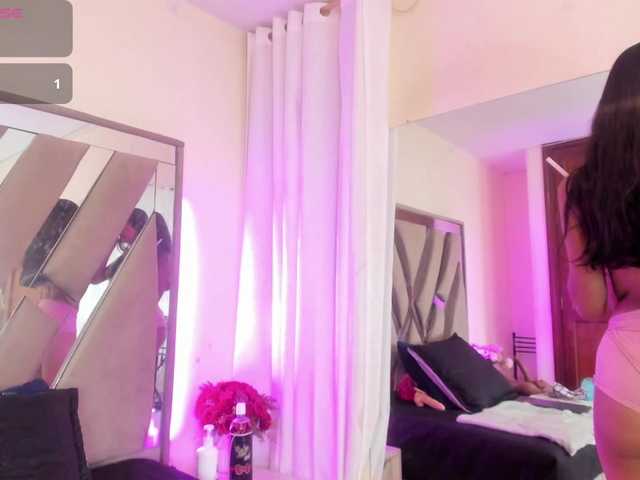 casey-lorens live cam on BongaCams