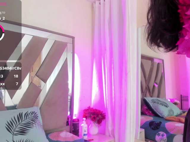 casey-lorens live cam on BongaCams