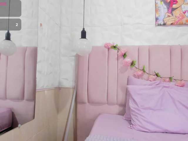 casey-lorens live cam on BongaCams