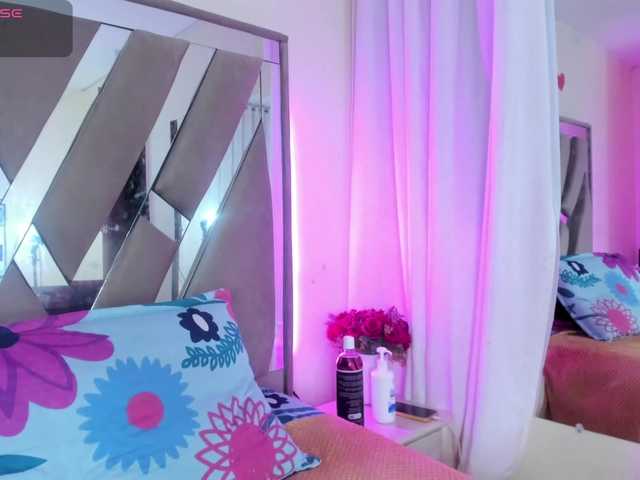 casey-lorens live cam on BongaCams