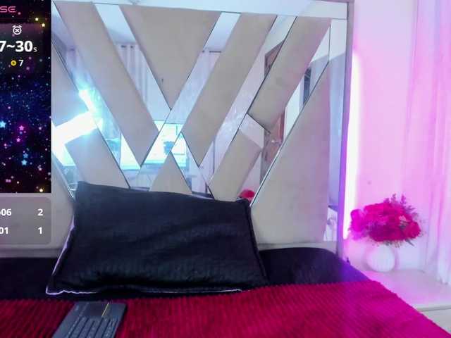 casey-lorens live cam on BongaCams