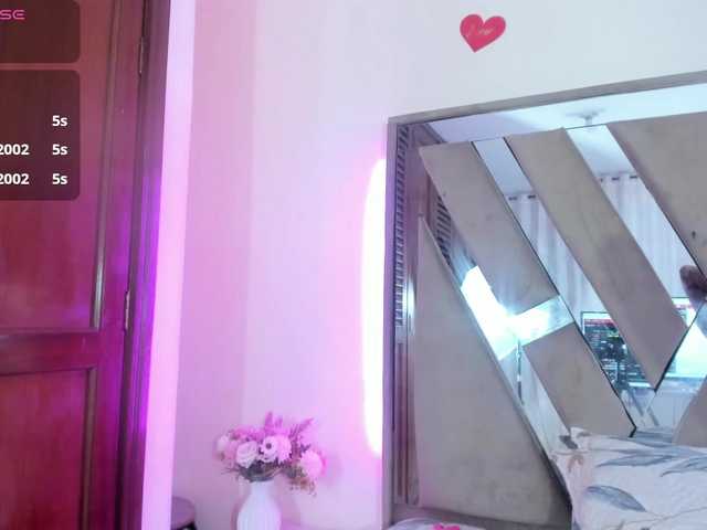 casey-lorens live cam on BongaCams