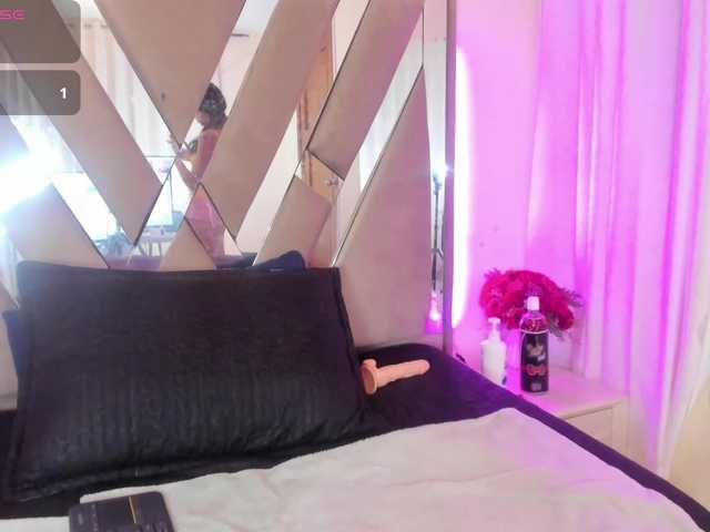 casey-lorens live webcam show