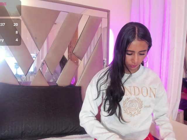 casey-lorens live cam on BongaCams
