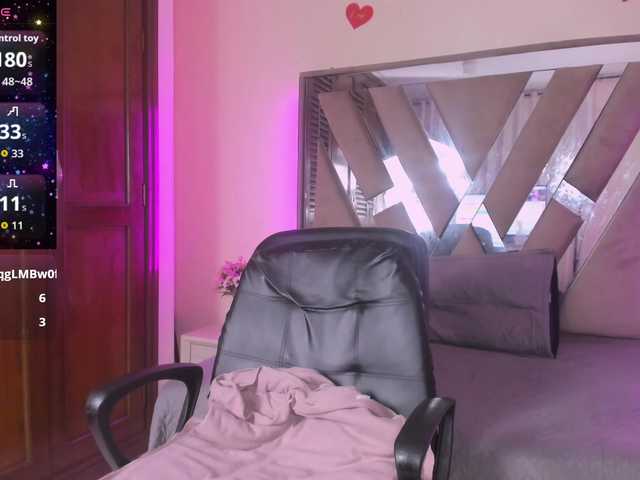 casey-lorens live cam on BongaCams