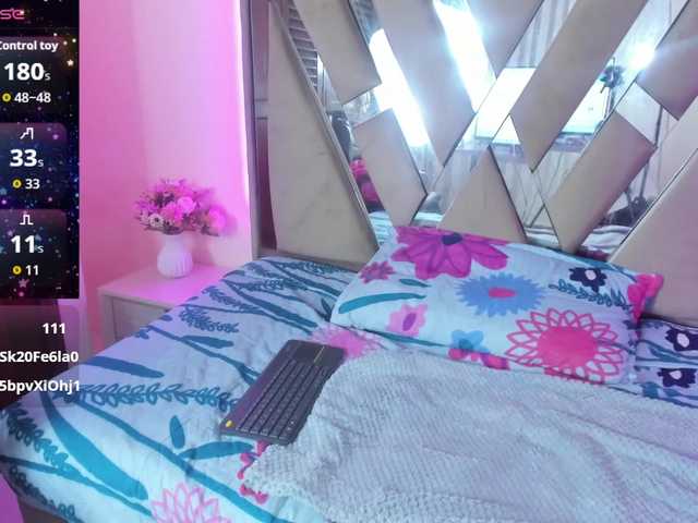 casey-lorens live cam on BongaCams