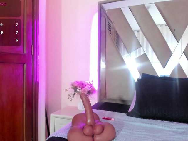 casey-lorens live cam on BongaCams