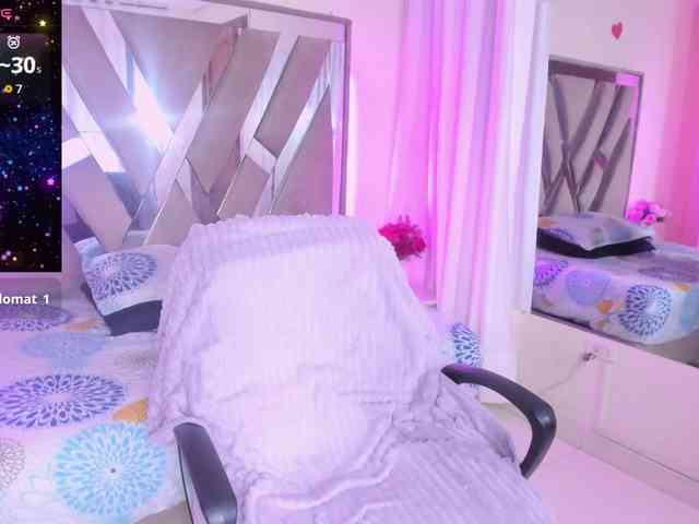 casey-lorens webcam