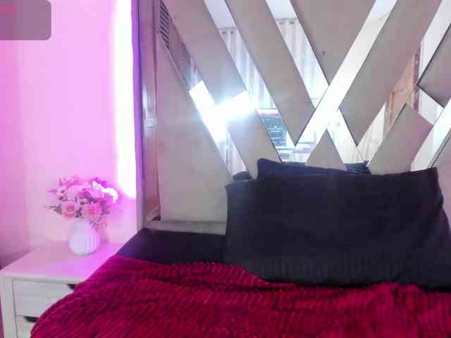 casey-lorens webcam