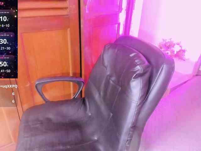 casey-lorens webcam