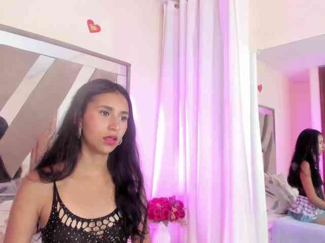 casey-lorens webcam