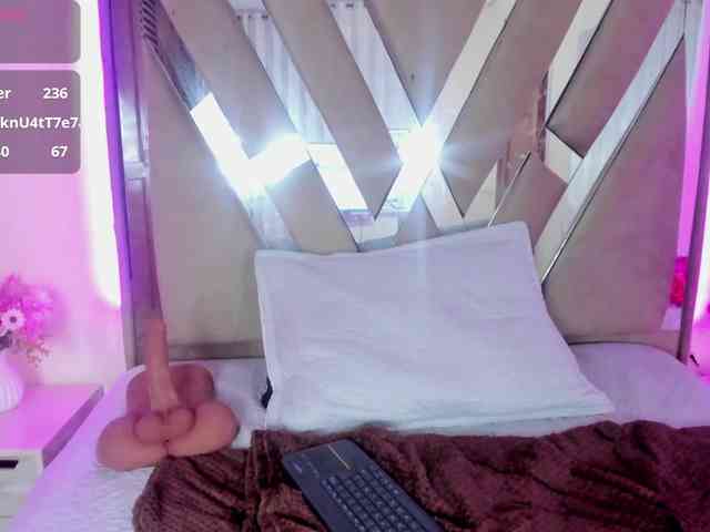 casey-lorens webcam