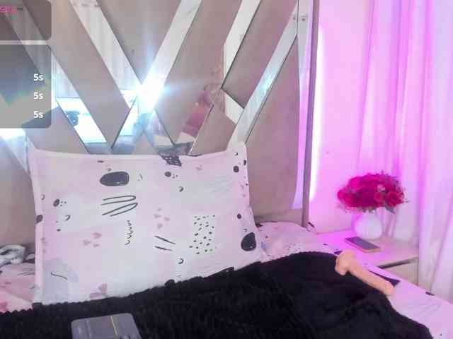 casey-lorens webcam
