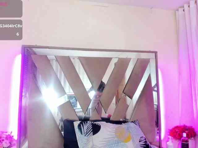 casey-lorens webcam