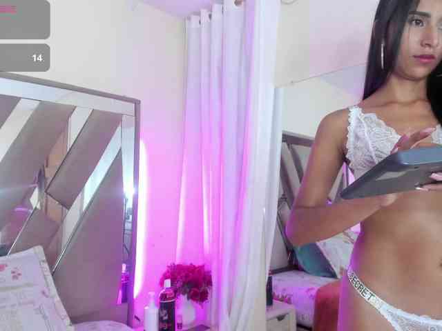 casey-lorens webcam