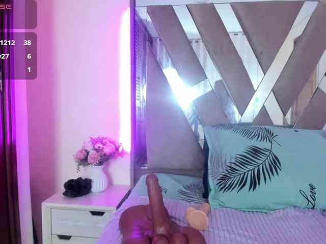 casey-lorens webcam